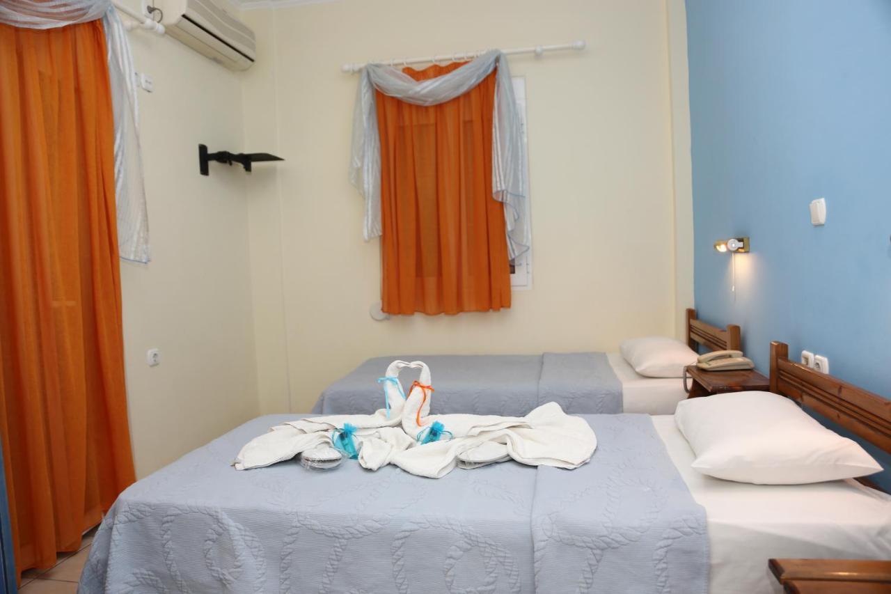 Coral Hotel Plomari Luaran gambar