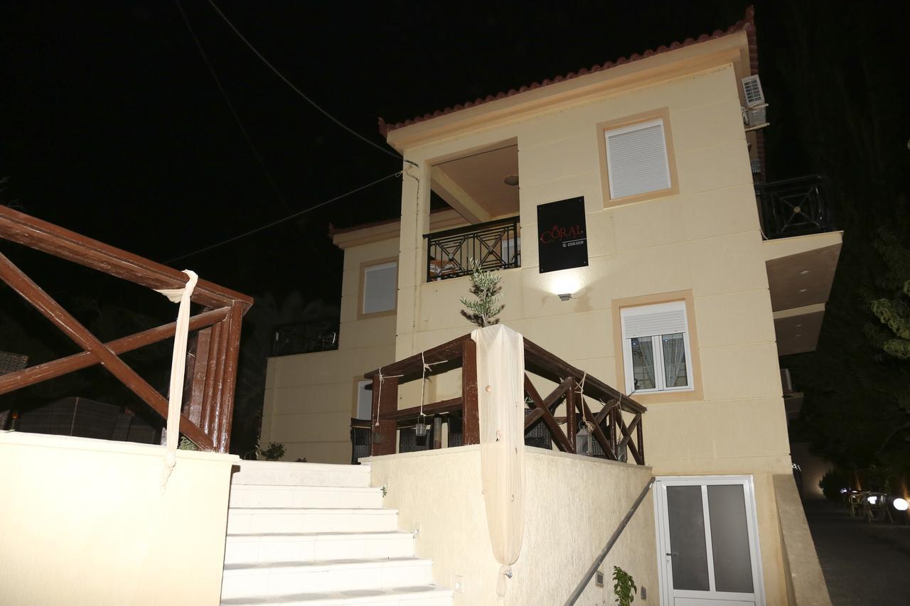 Coral Hotel Plomari Luaran gambar